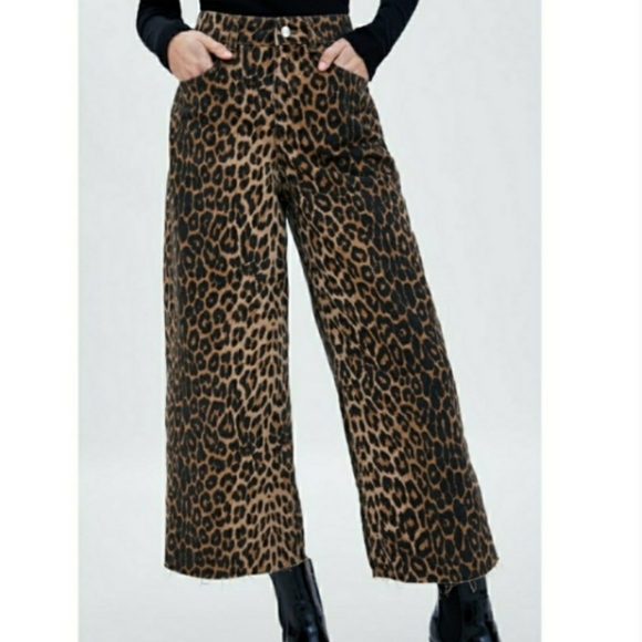 zara leopard jeans